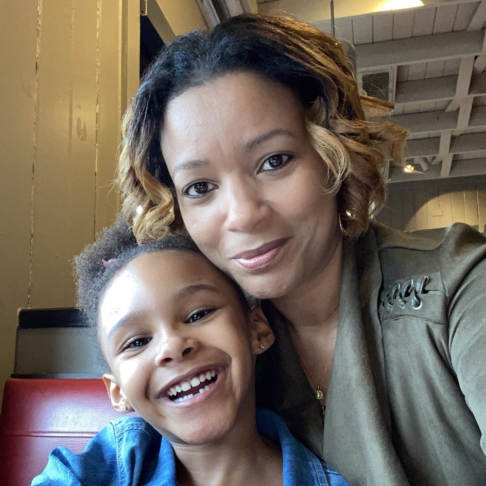 Meet your Posher, Linda